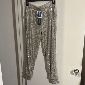 NWT Cable & Gauge Sequin Jogger Pants